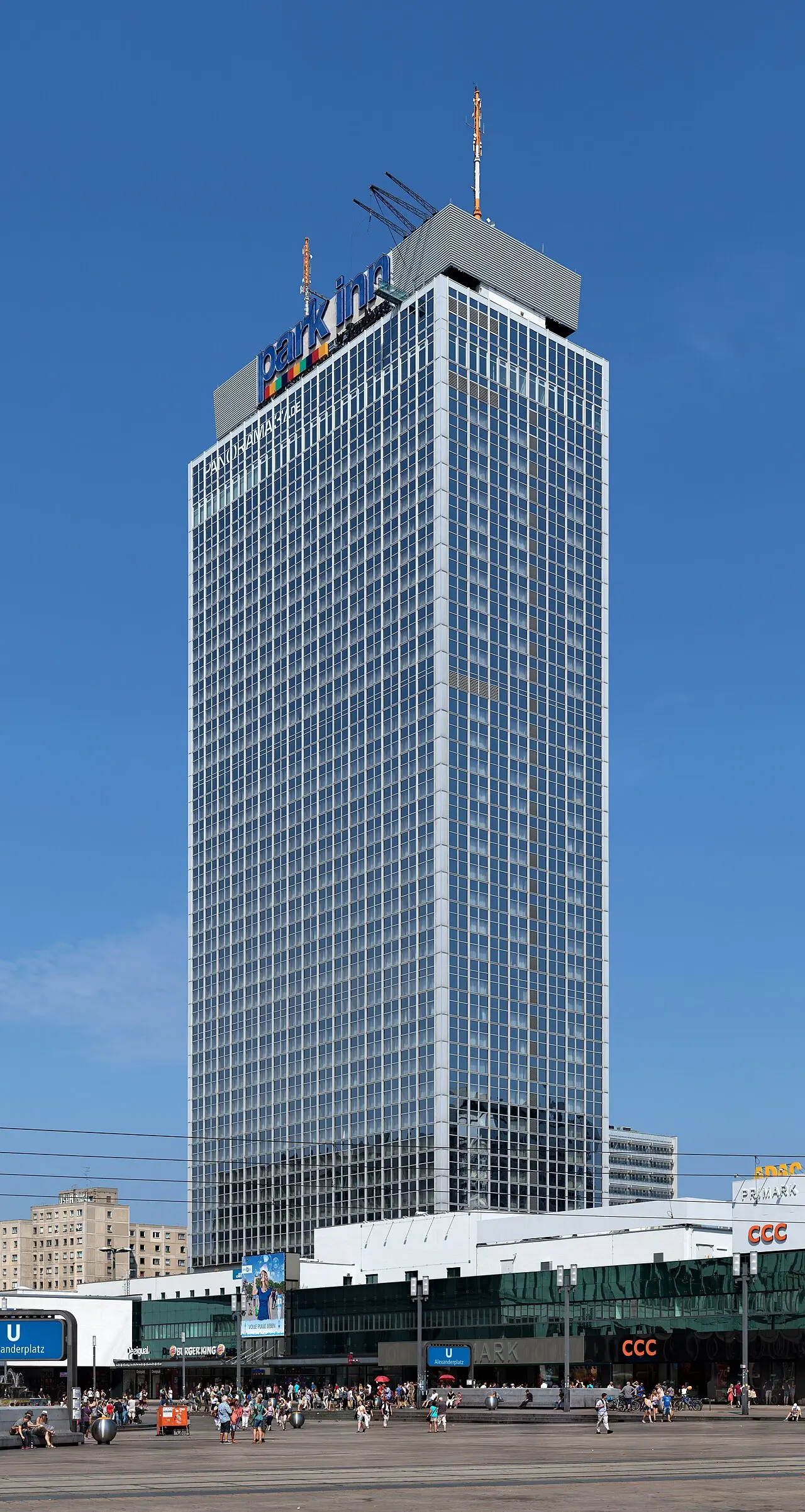 Park Inn by Radisson Berlin Alexanderplatz, Mitte